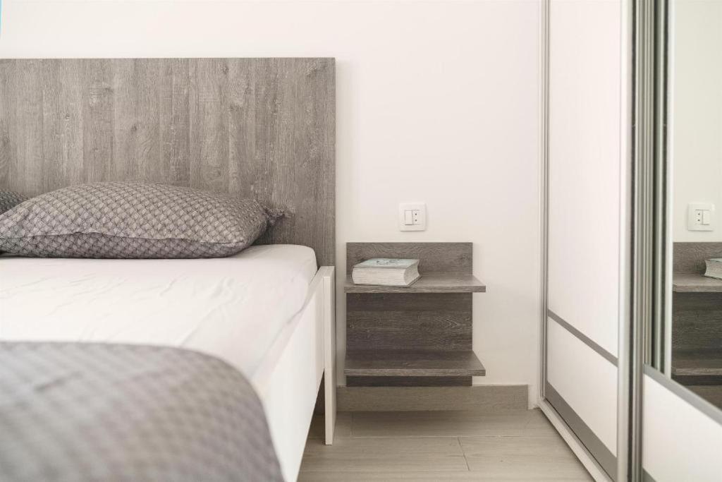 Apartments Dobrenic Vodice Exterior photo