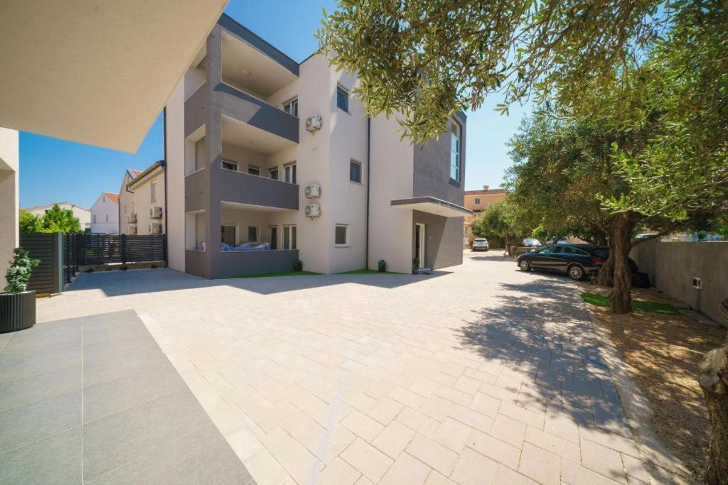 Apartments Dobrenic Vodice Exterior photo
