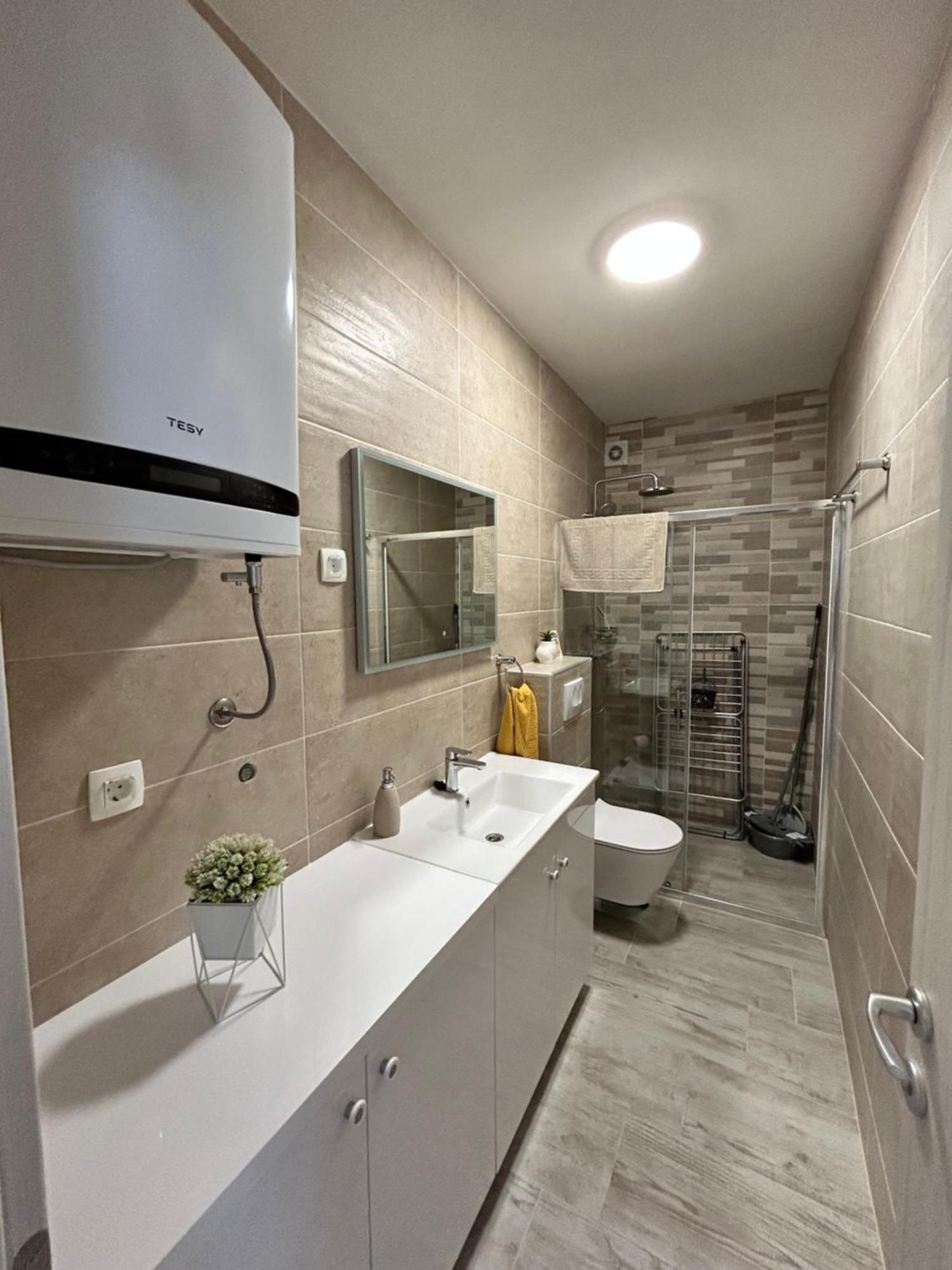 Apartments Dobrenic Vodice Exterior photo