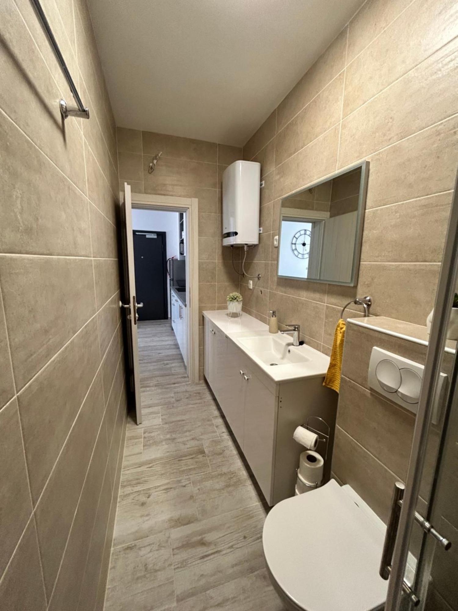 Apartments Dobrenic Vodice Exterior photo